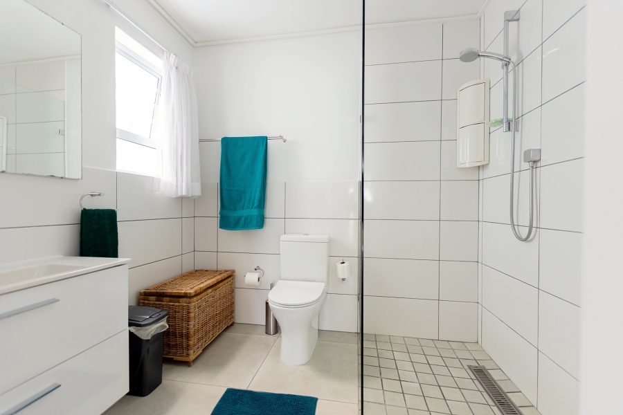 3 Bedroom Property for Sale in Golden Mile Western Cape